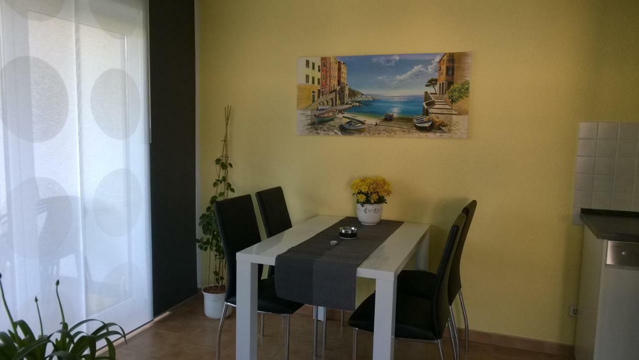Ferienwohnung Rothe Диполдисвалде Екстериор снимка